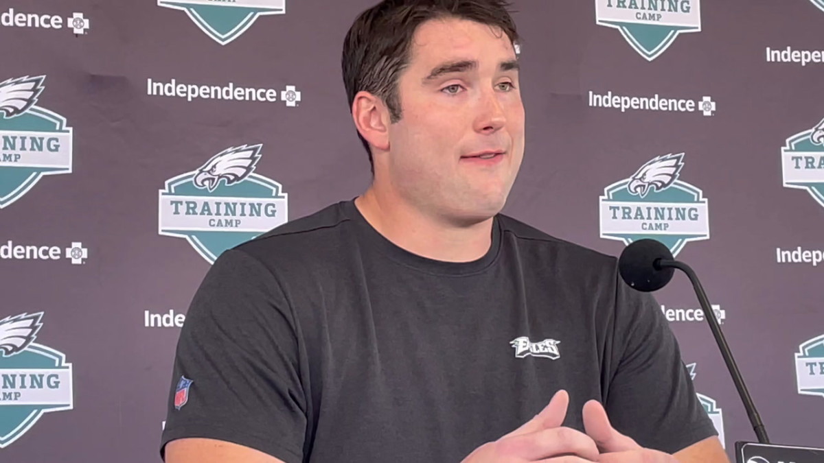 Philadelphia Eagles OT Jordan Mailata 'Chasing Greatness' Established by  Jason Kelce, Others - Sports Illustrated Philadelphia Eagles News, Analysis  and More