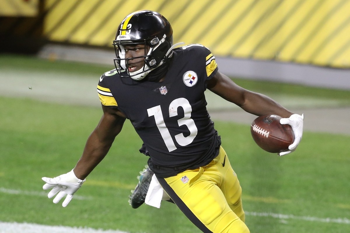 Steelers WR James Washington says coaches address Chase Claypool