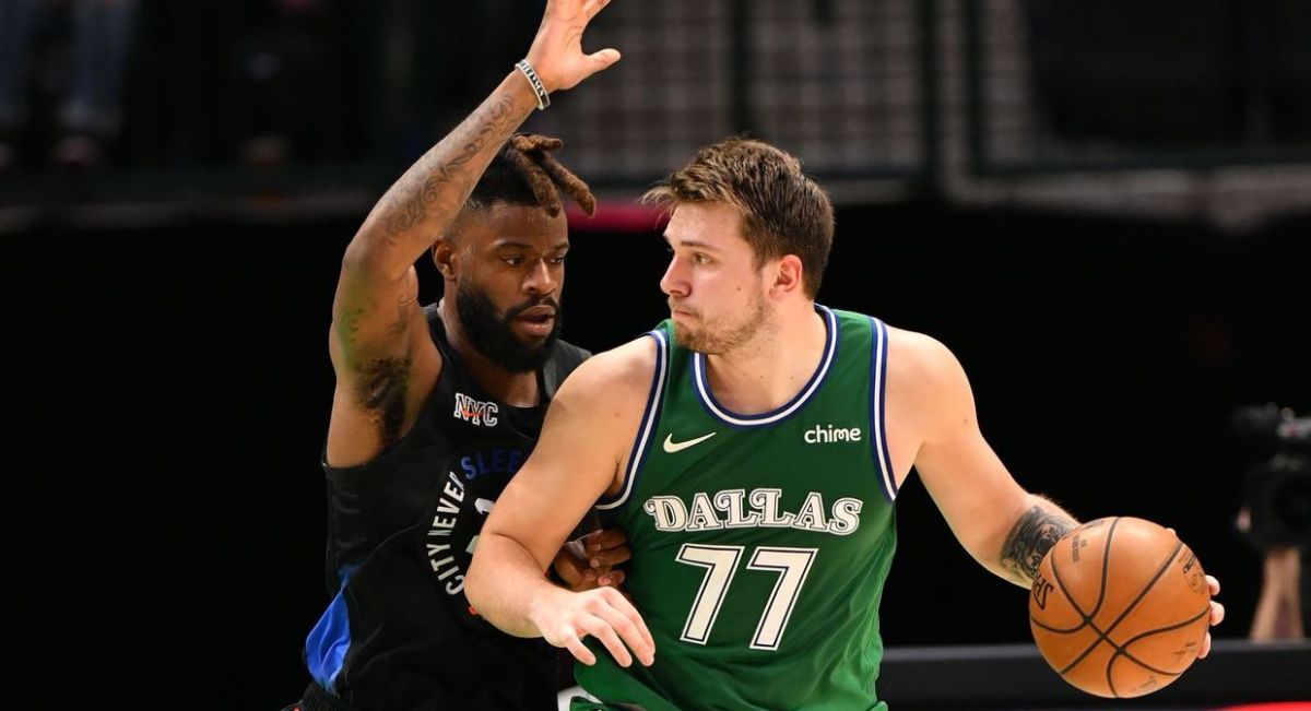 Dallas Mavs Film Room How Reggie Bullock Helps Luka Doncic Sports Illustrated Dallas