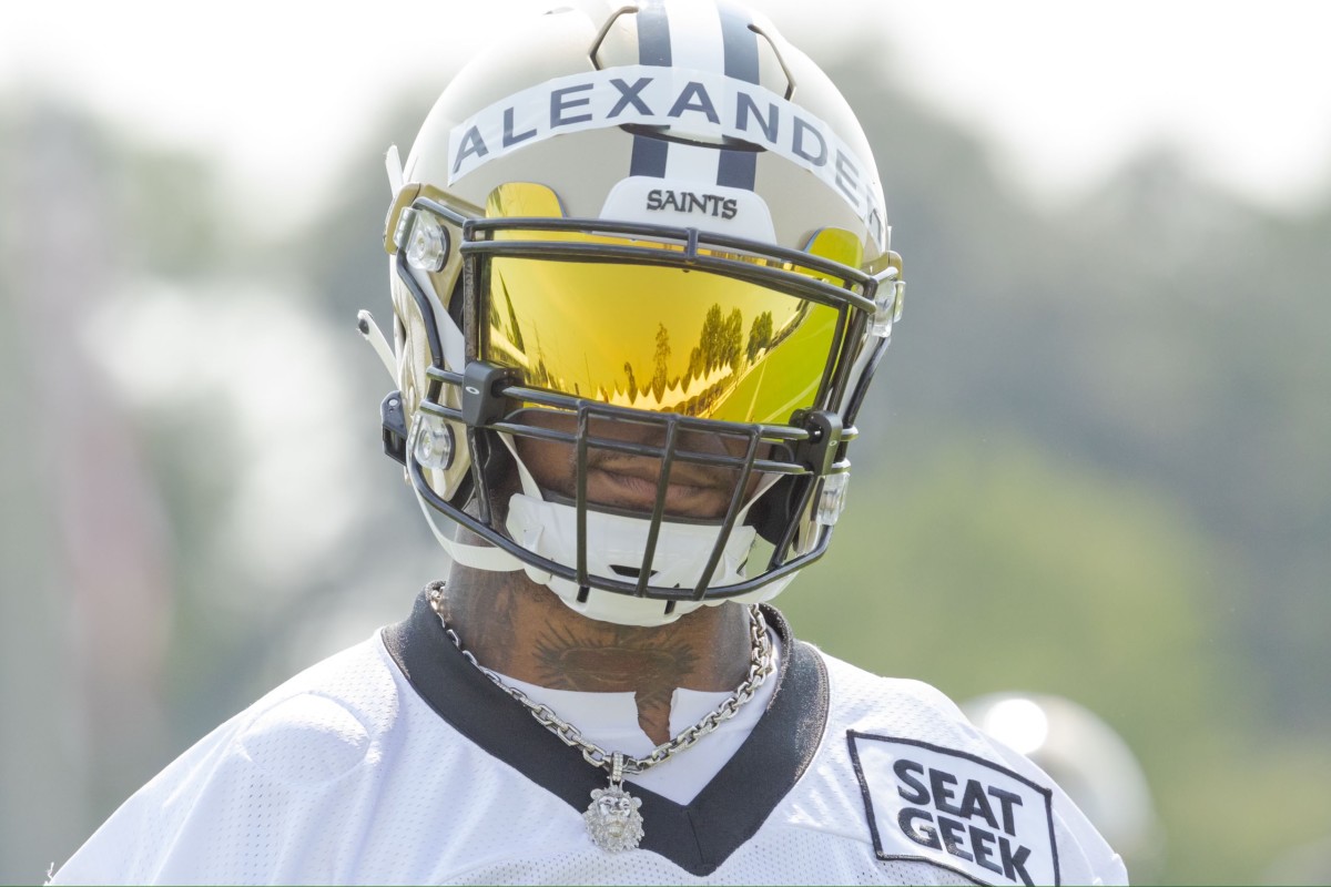 Saints place Kwon Alexander on IR - NBC Sports