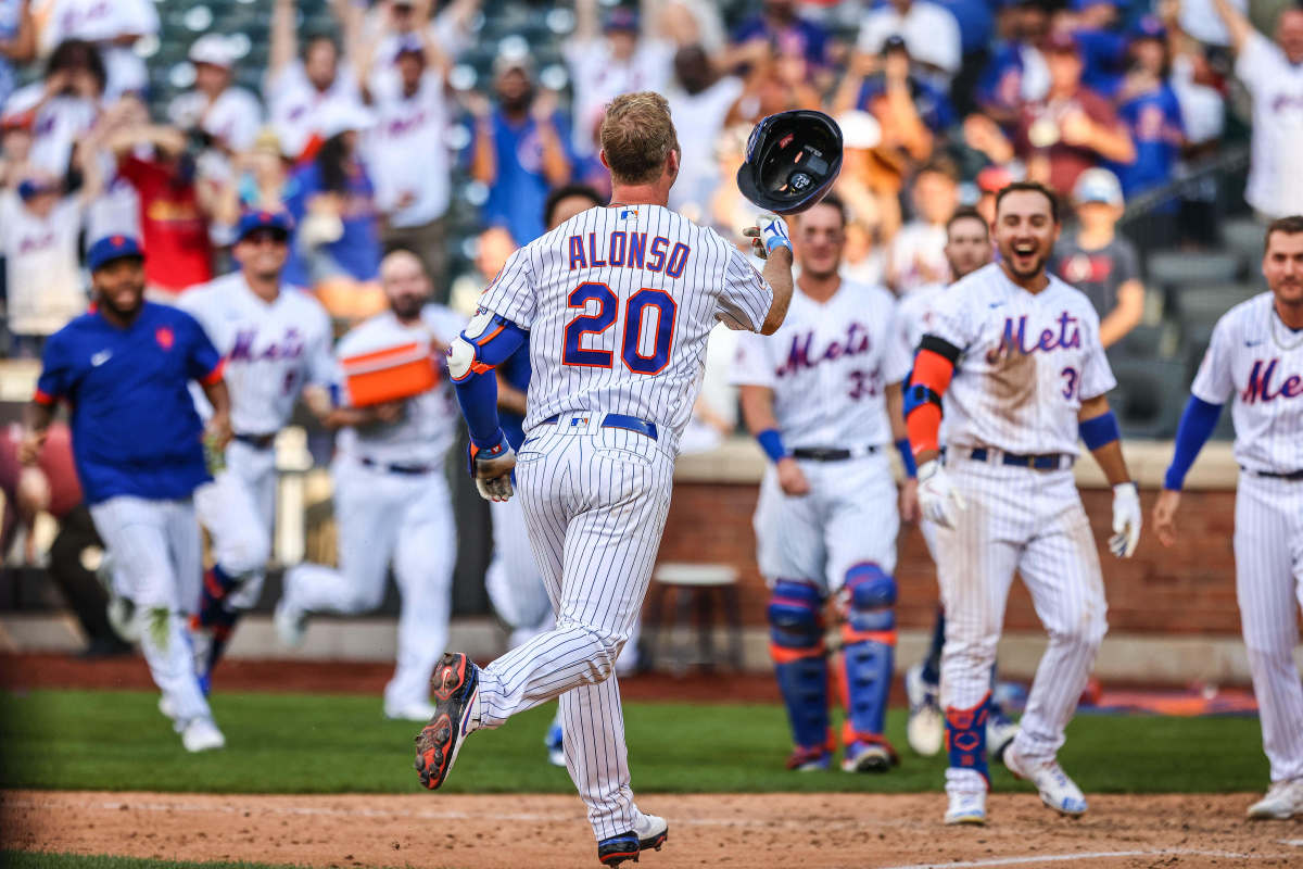 MLB Execs Believe New York Mets Have Made a Decision on Pete Alonso -  Sports Illustrated New York Mets News, Analysis and More