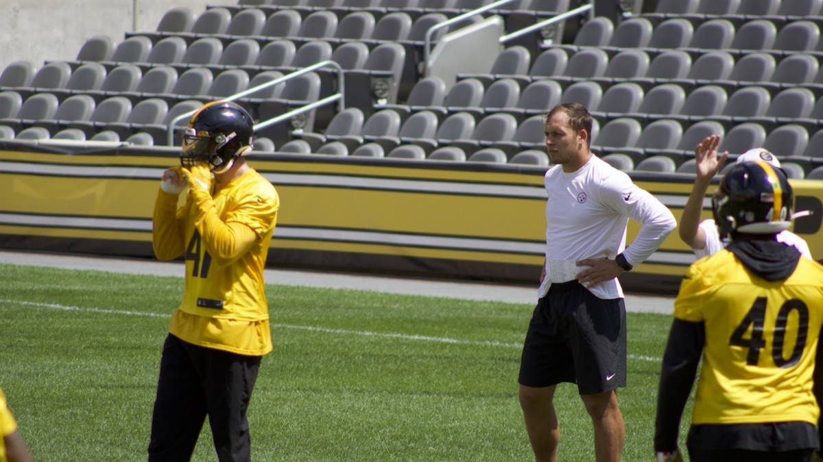 Linebacker Joe Schobert attends Steelers training camp practice.