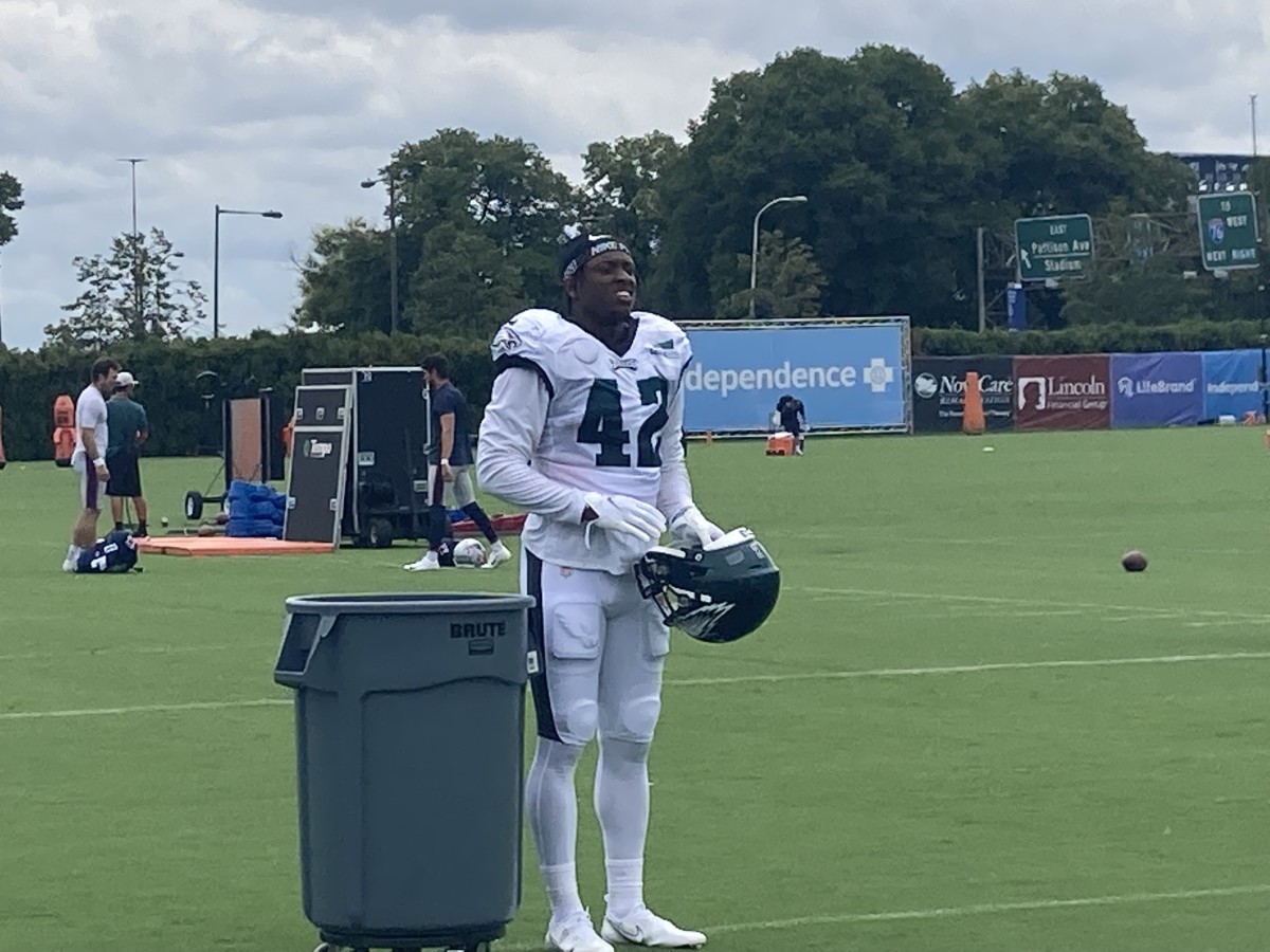 Philadelphia Eagles: K'Von Wallace comes for the King of Checkdowns