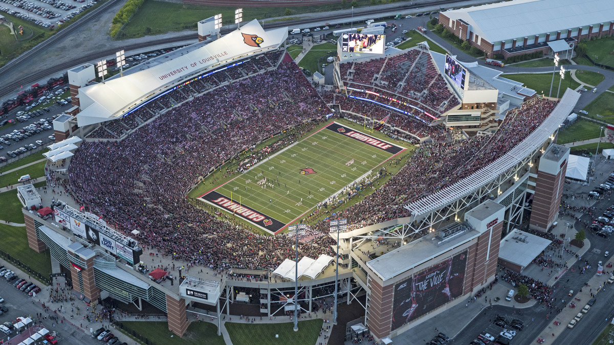 Projecting Louisville Football's 2022 Season Using SP+ Sports