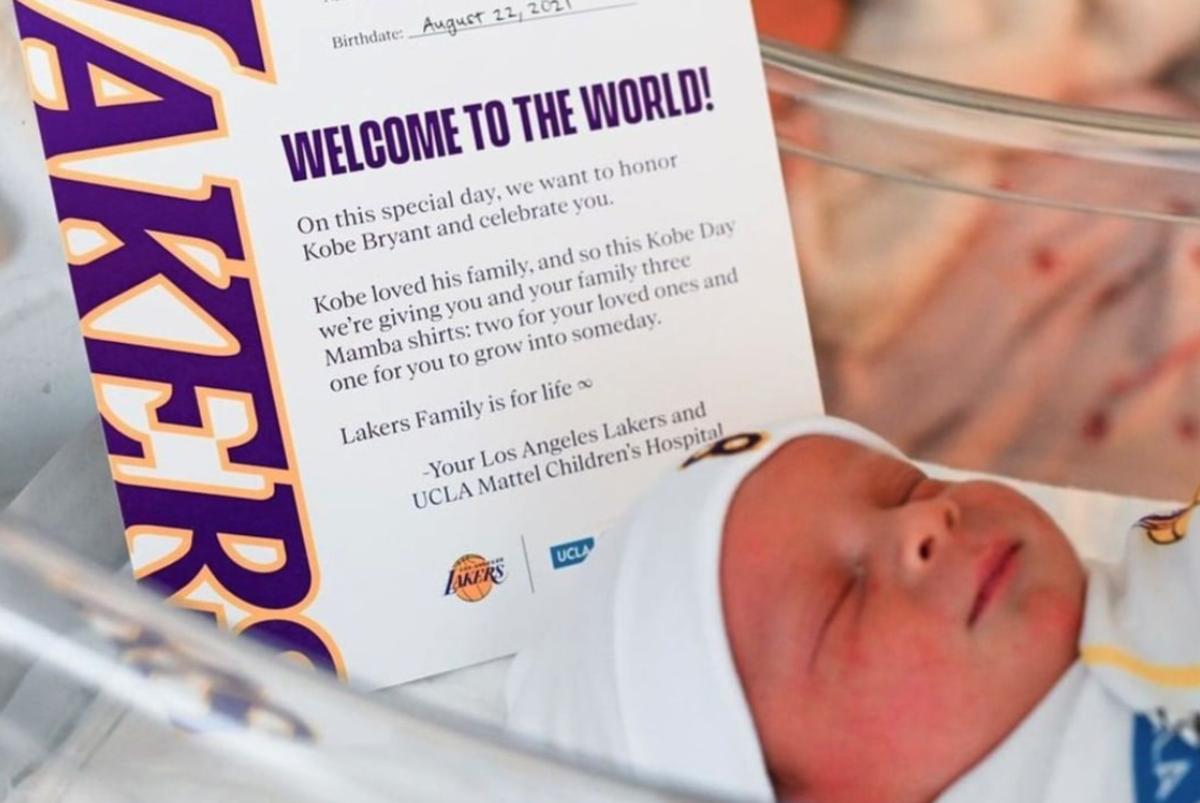 Kobe Bryant welcomes third child