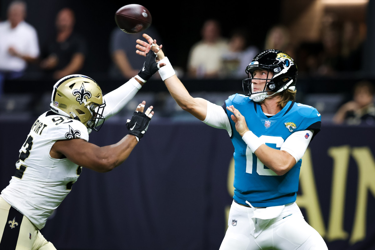 Jacksonville Jaguars Officially Name Trevor Lawrence Starting QB For ...