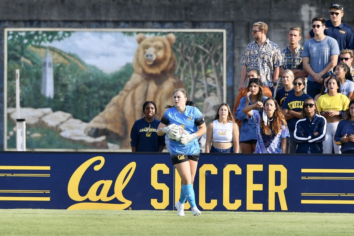 Makena Smith in goal for Cal