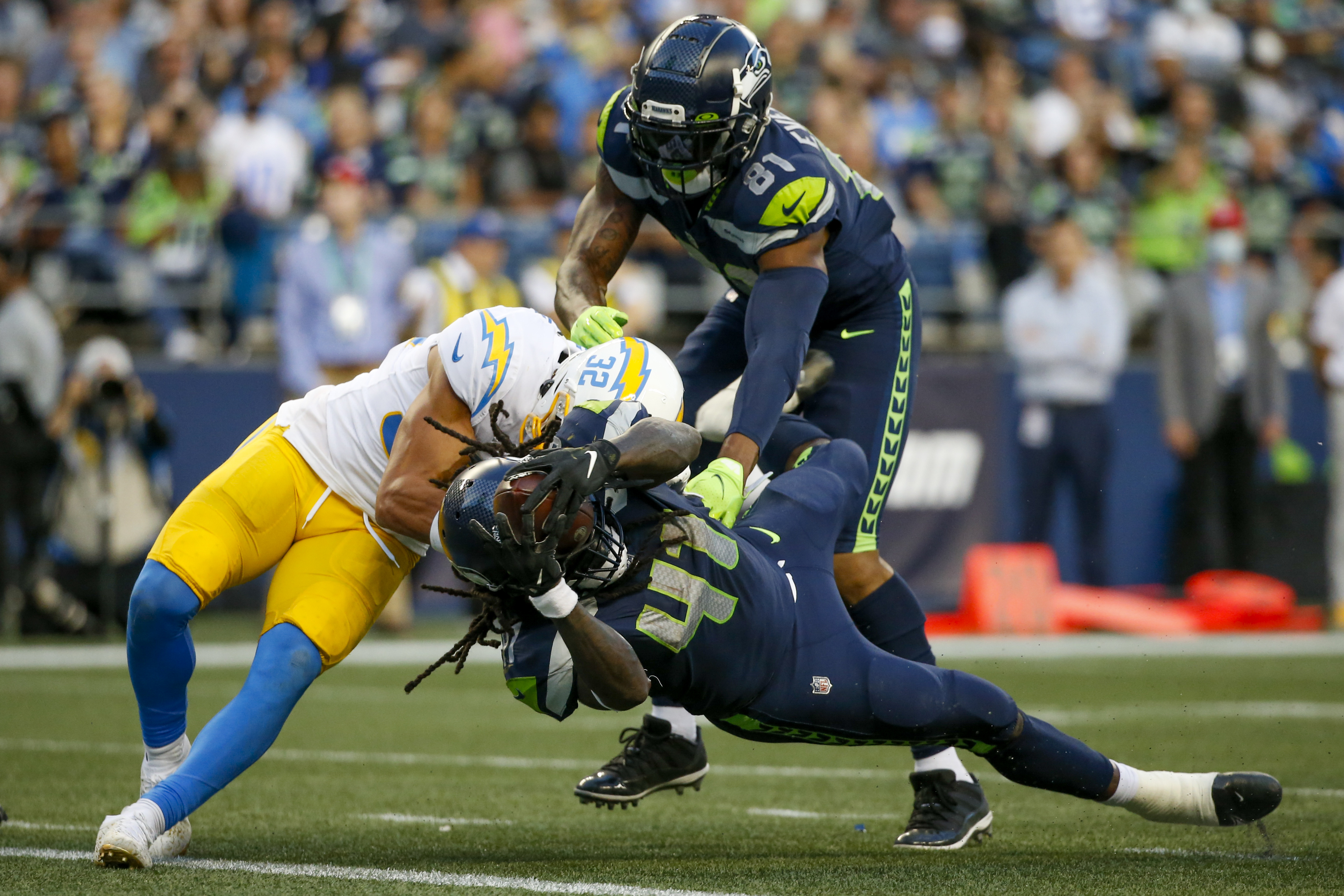 3 Up, 3 Down: Winners, Losers From Seattle Seahawks' 27-0 Win Over Los ...