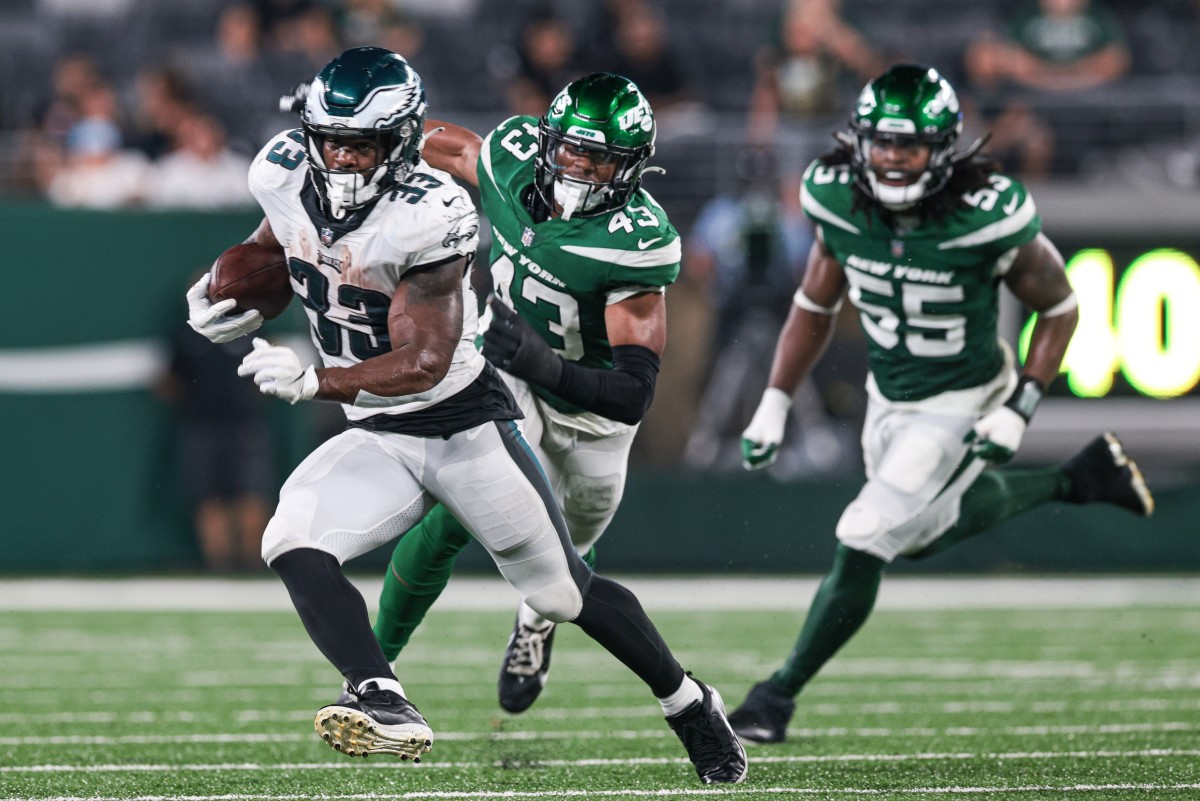 Elijah Holyfield runs for daylight against the Jets