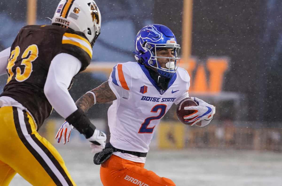 NFL First Round Pick Slated to Raise Blue Chaos Flag - Boise State  University Athletics