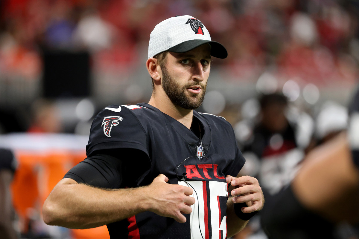 Cleveland Browns Sign Former UCLA Star QB Josh Rosen as Backup