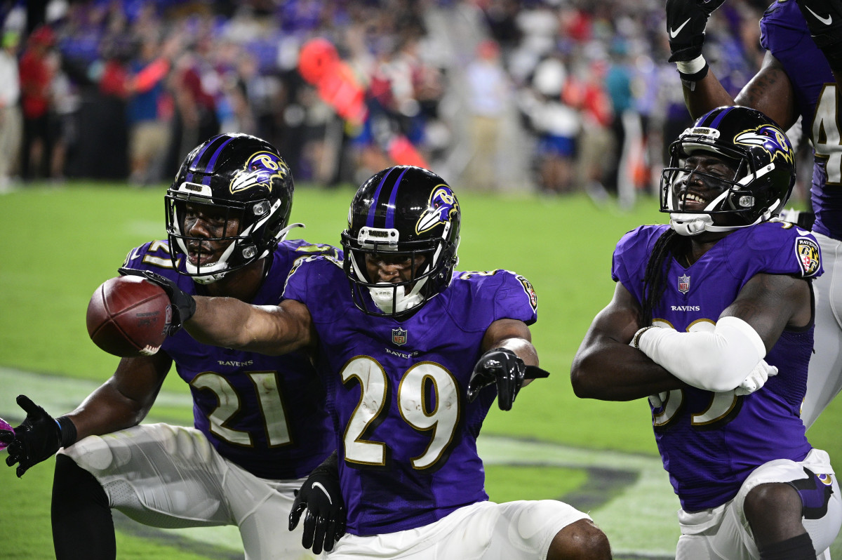 Baltimore Ravens cornerback Brandon Stephens (21) defends against the New  York Giants during an NFL football game Sunday, Oct. 16, 2022, in East  Rutherford, N.J. (AP Photo/Adam Hunger Stock Photo - Alamy