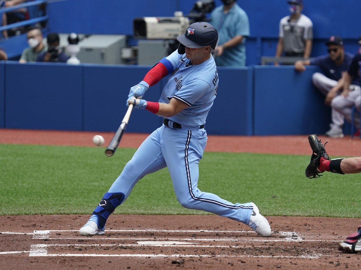 Blue Jays: The Home Run Jacket is back in Pittsburgh