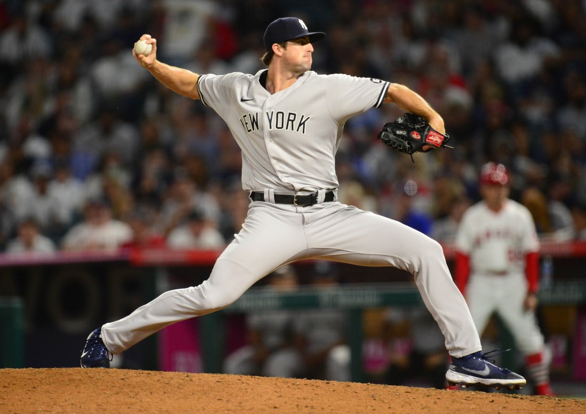 New York Yankees hope reliever Clay Holmes can help bullpen - Sports  Illustrated NY Yankees News, Analysis and More