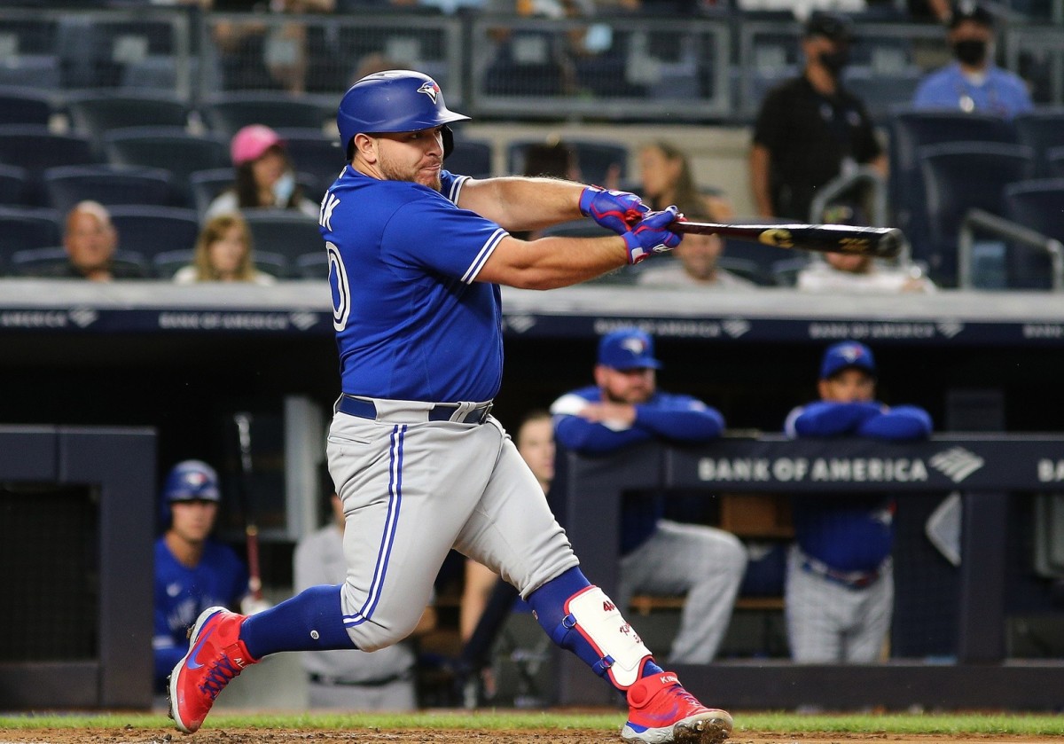 Blue Jays' Lourdes Gurriel Jr. has his historic hit streak put on