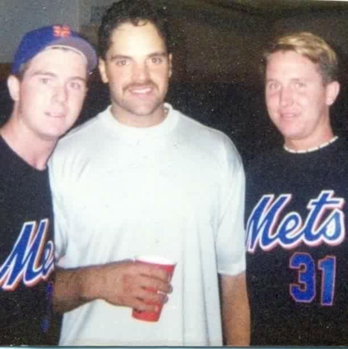 Jimmy Quinn meets his hero Mike Piazza