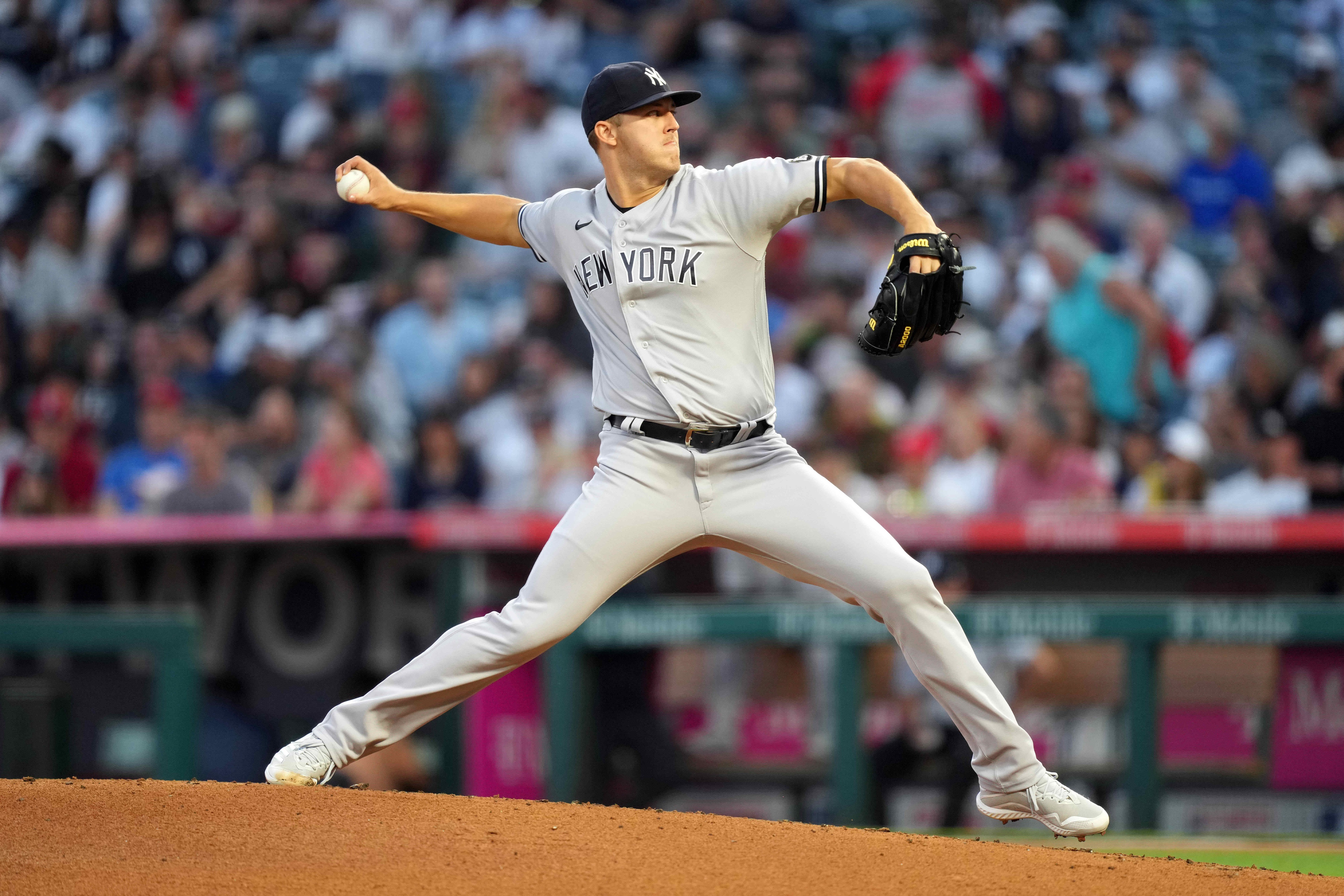 New York Yankees starting pitcher Jameson Taillon placed on injured