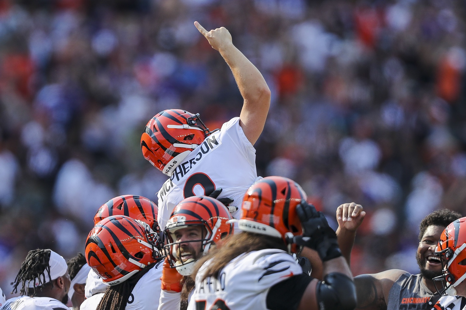 Bengals kick off season with dramatic win over Vikings