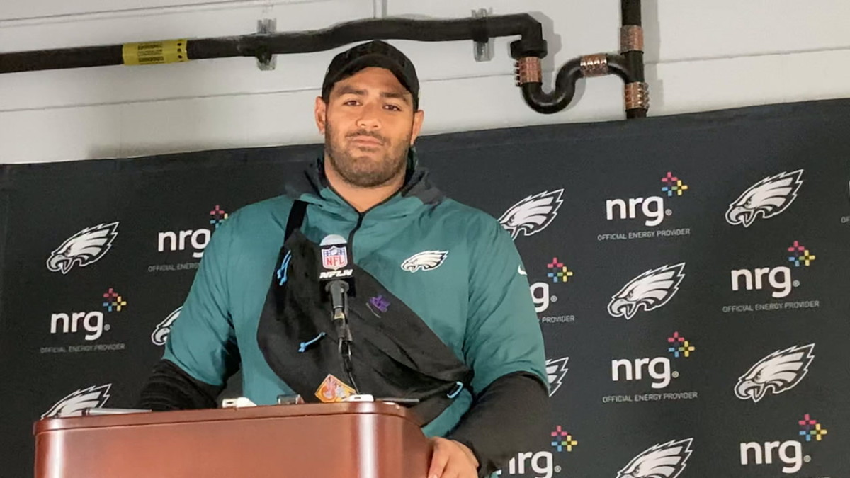 Eagles sign offensive tackle Jordan Mailata to four-year contract extension