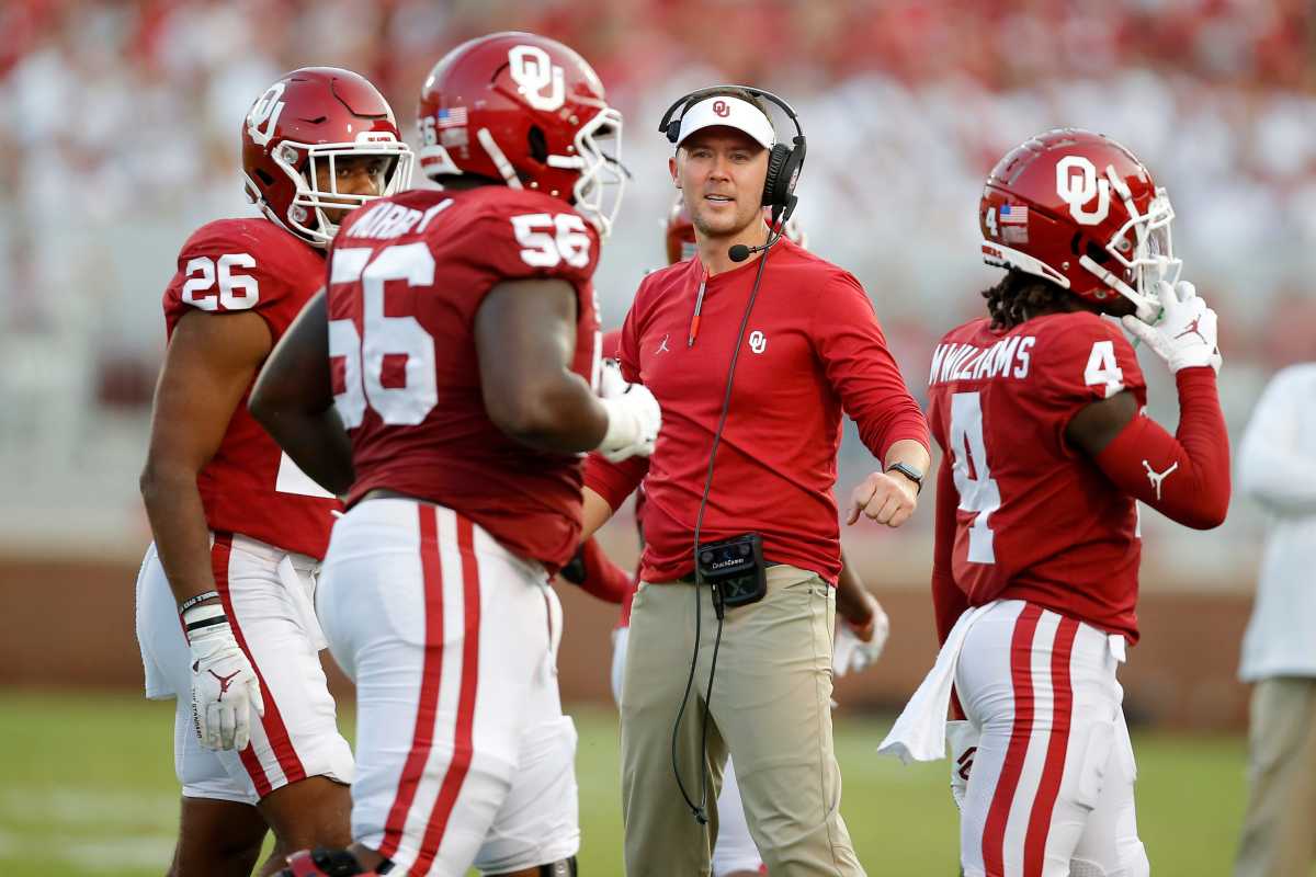 Big 12 Rankings: It's Oklahoma And Everyone Else - Sports Illustrated ...