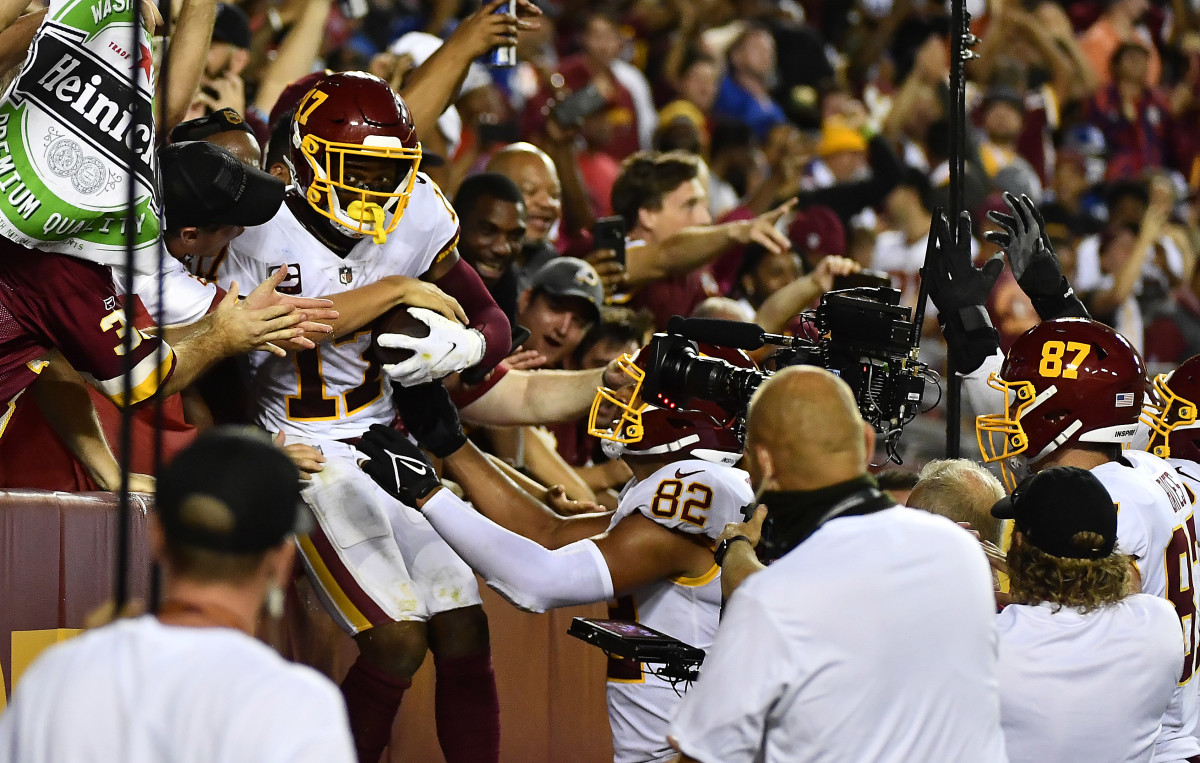 Touchdown Terry! Washington Football Team wide receiver Terry McLaurin  beats New York Giants cornerback James Bradberry for contested touchdown  grab