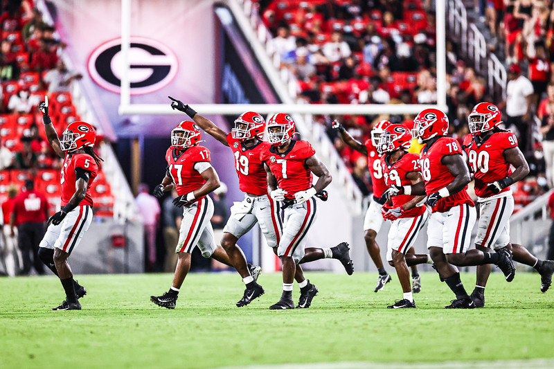 Georgia Football Has A Case For Number One Spot In AP Top-25 - Sports ...