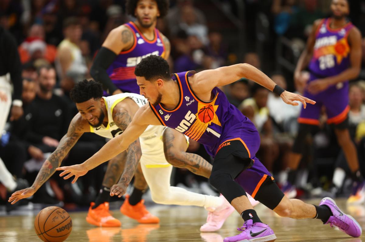 Devin Booker and the Phoenix Suns pull away late to beat the Utah Jazz -  SLC Dunk