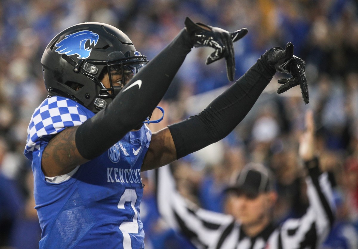 A Look at Kentucky's Latest Bowl Projections Following Governor's Cup