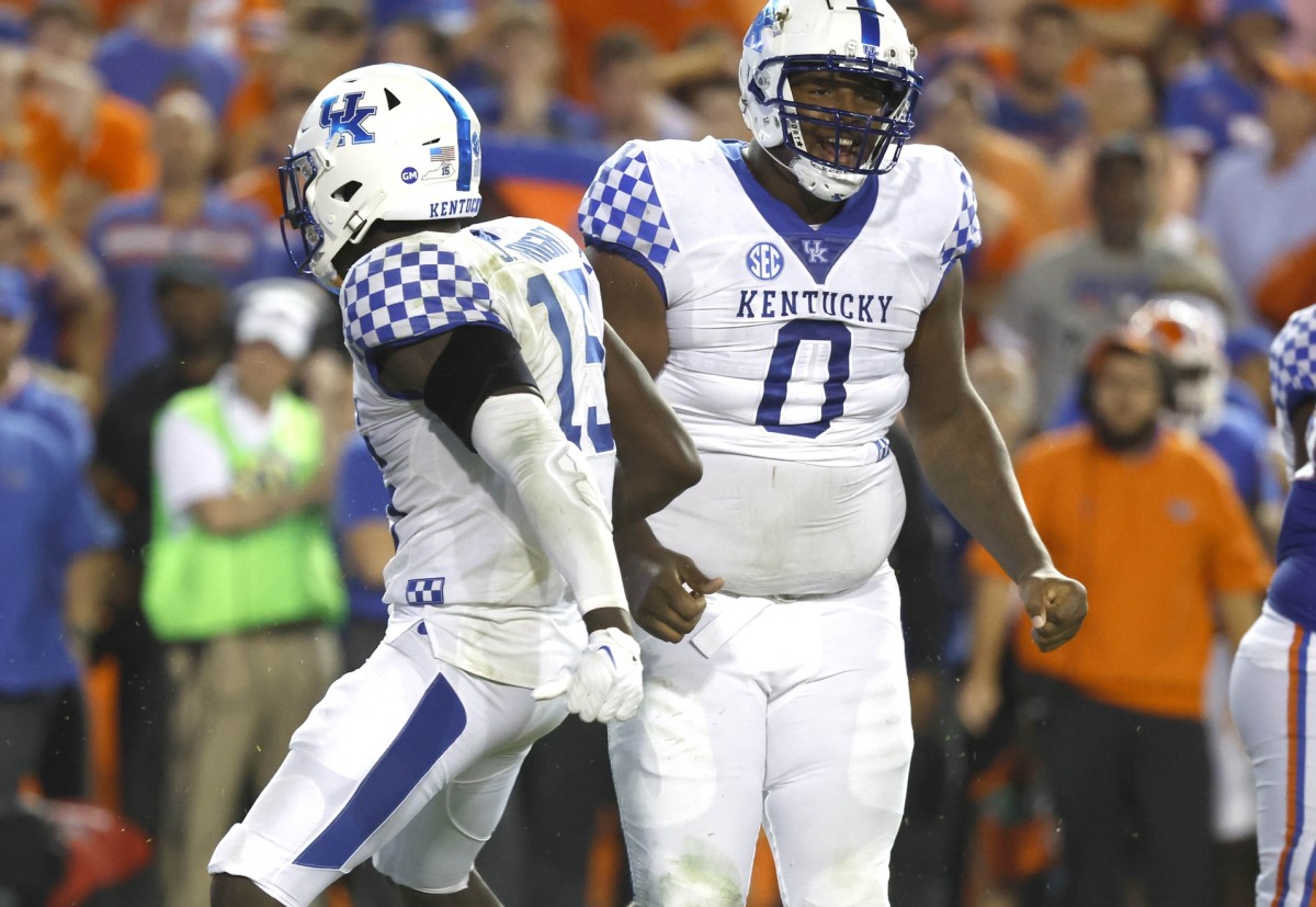 Deone Walker Named SEC Co-Defensive Player Of The Week - Sports ...