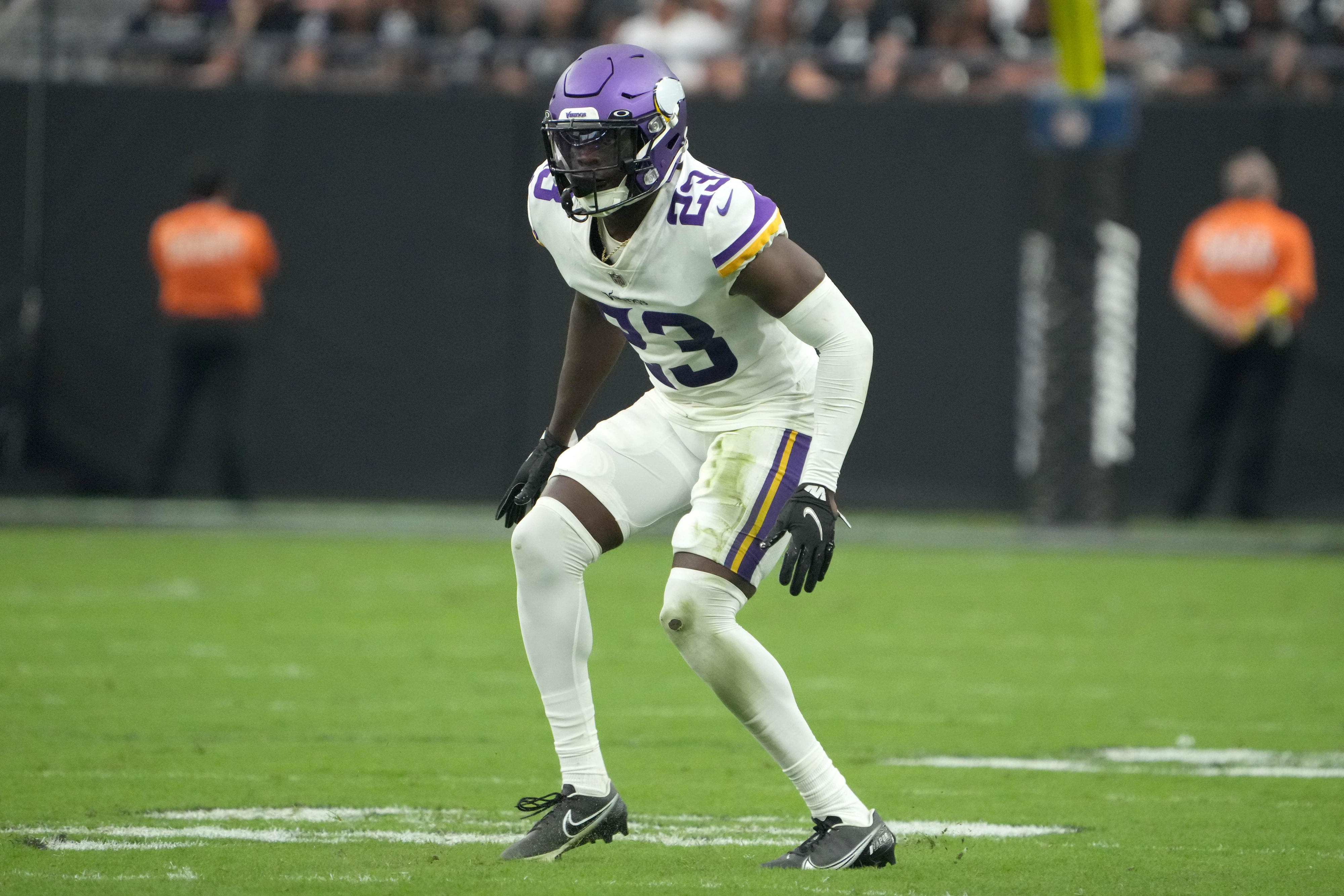 Vikings' Andrew Booth has knee surgery, return this season