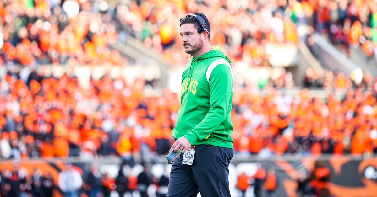 Oregon Ducks Football Offensive Coordinator Hot Board - Sports ...