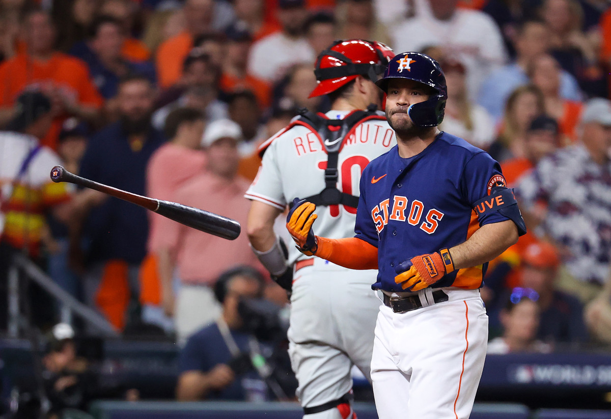 Astros' Jose Altuve blasts homers off Mets for Venezuela