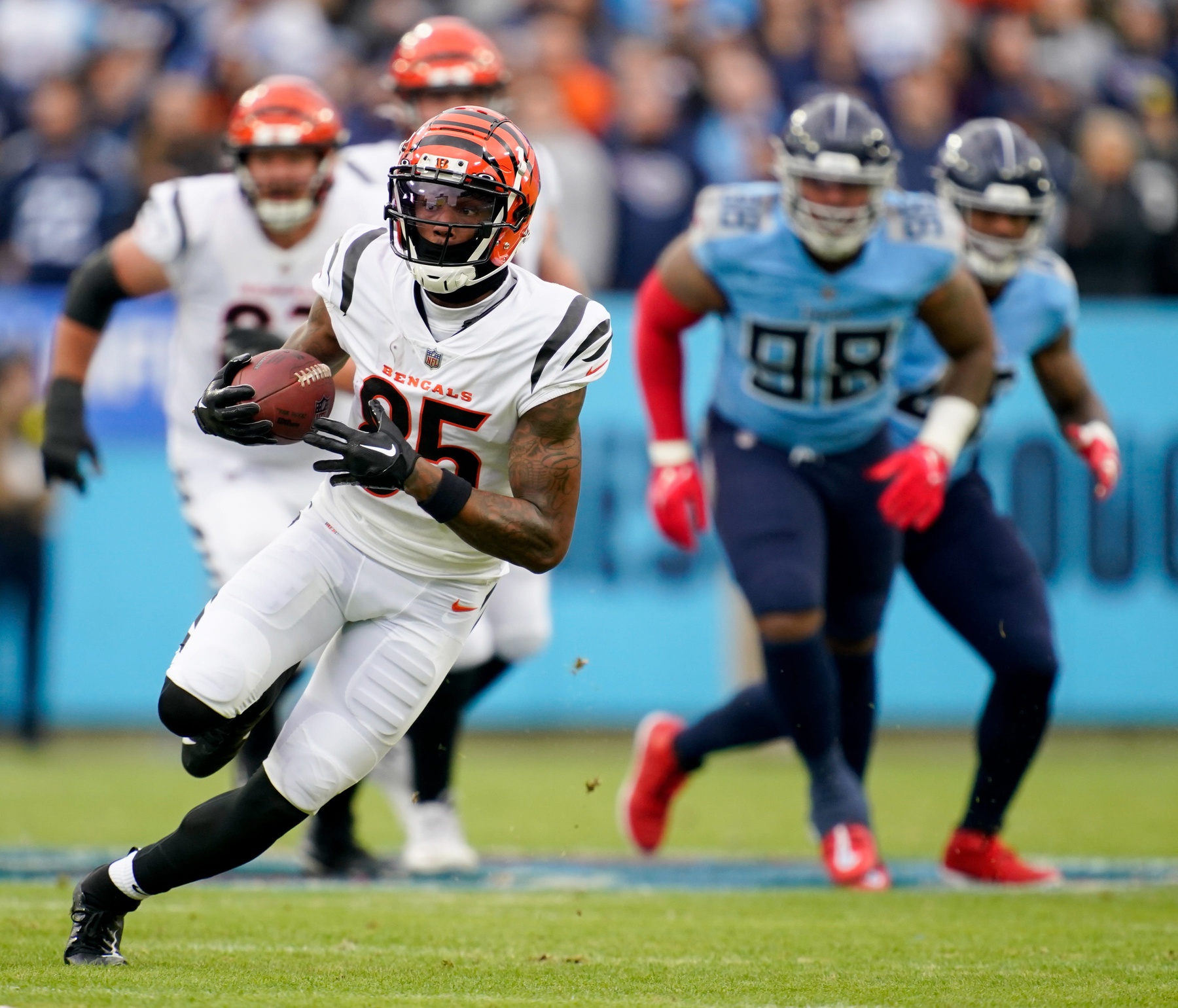 Bengals' Running Back Samaje Perine Earns 'Angry Run' Status From NFL  Network - Sports Illustrated Cincinnati Bengals News, Analysis and More