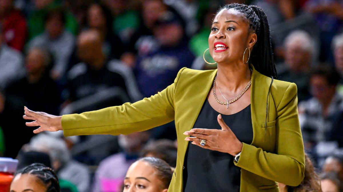 Notre Dame Women's Basketball Falls Three Spots To No. 7 In AP Poll ...