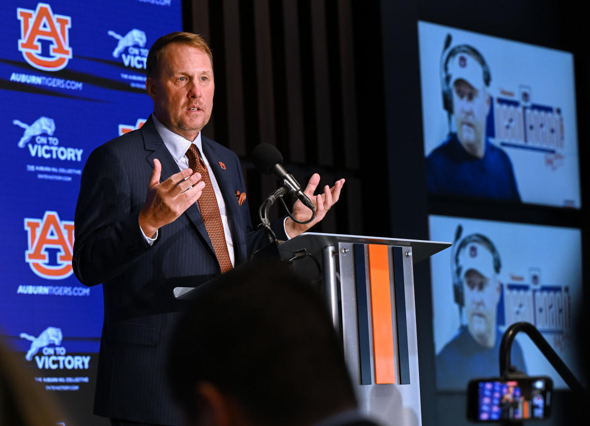 10 Auburn football coach Hugh Freeze intro presser on Tuesday, Nov. 29 2022 in Auburn, Ala.Todd Van Emst/AU Athletics