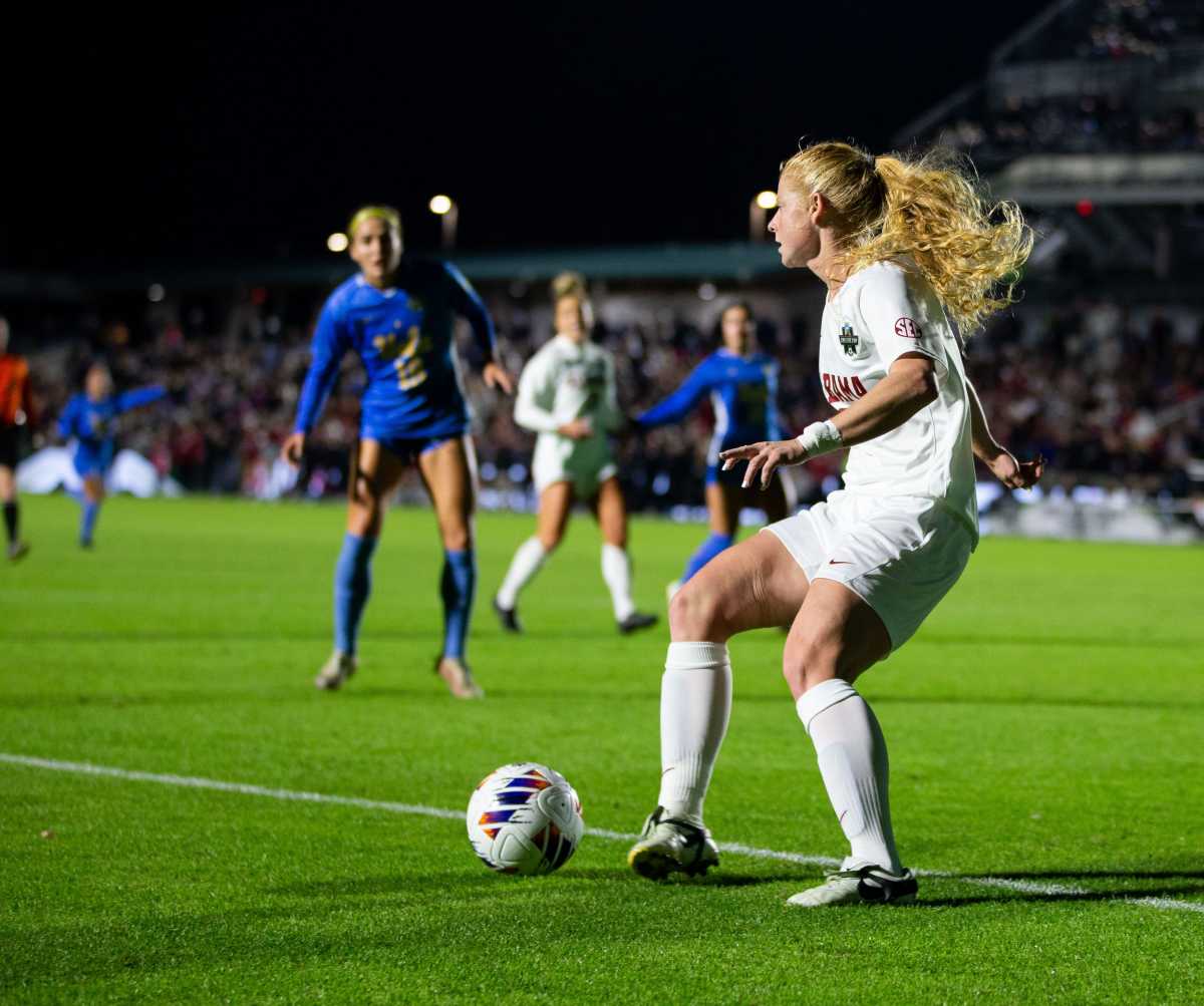 Sights and Sounds from Alabama Women's Soccer at College Cup Sports