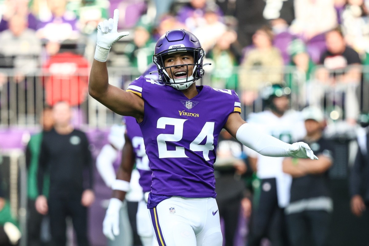 Cam Bynum interception secures Vikings' 27-22 win over Jets