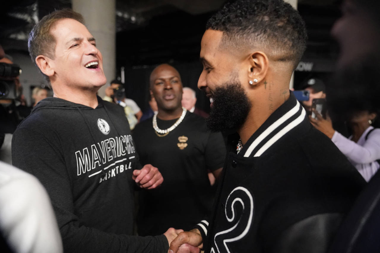 Odell Beckham Jr. Visit: Mavs' Luka Doncic, Mark Cuban, Dez Bryant Help  'Feel the Love' Dallas Cowboys Recruiting - Sports Illustrated Dallas  Mavericks News, Analysis and More