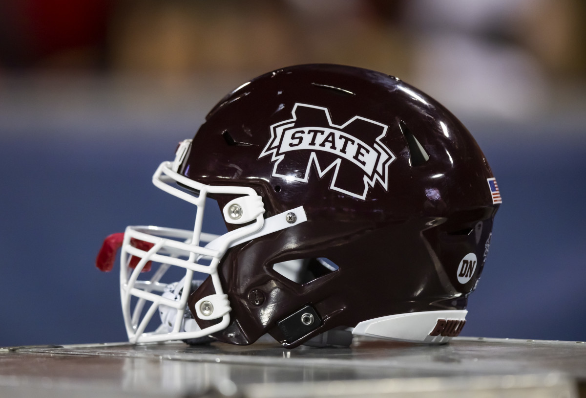 Mississippi State football recruiting Bulldogs pick up commitment from