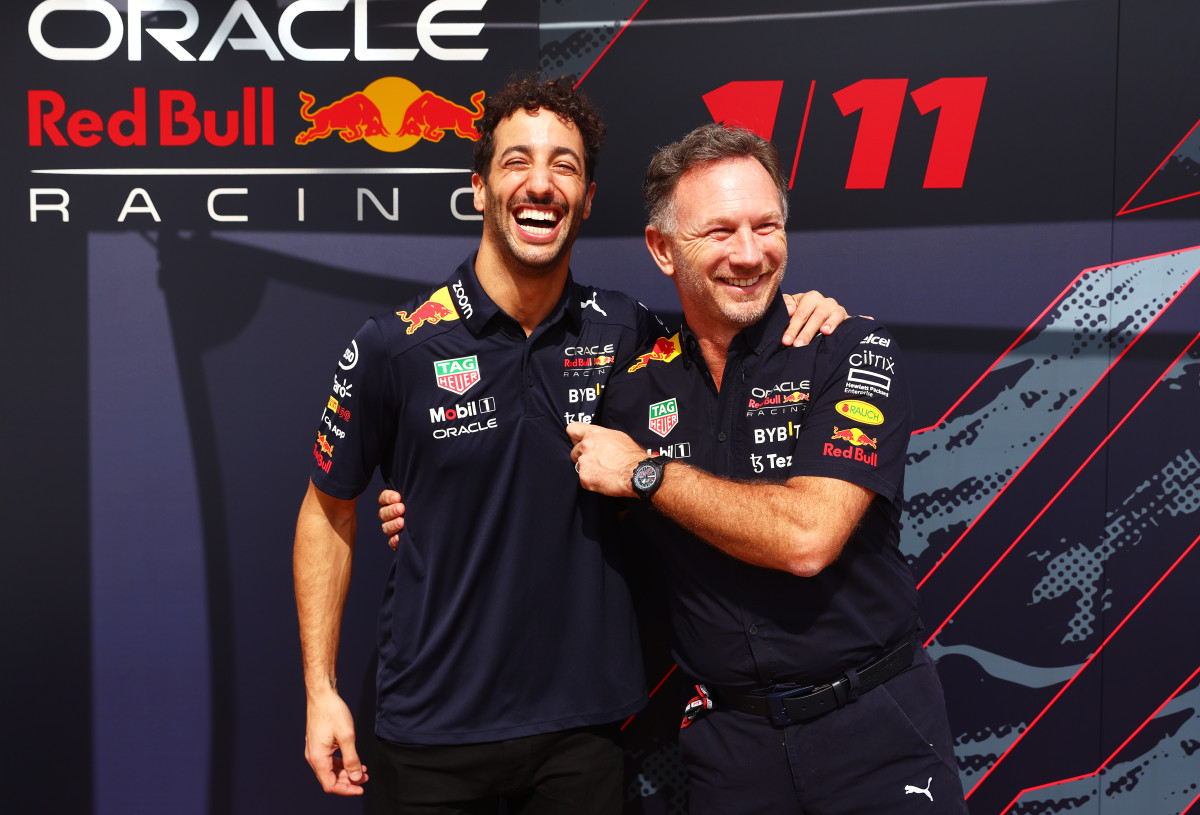 Red Bull News F Team Outlines Daniel Ricciardo S Place In F Briefings Formula News