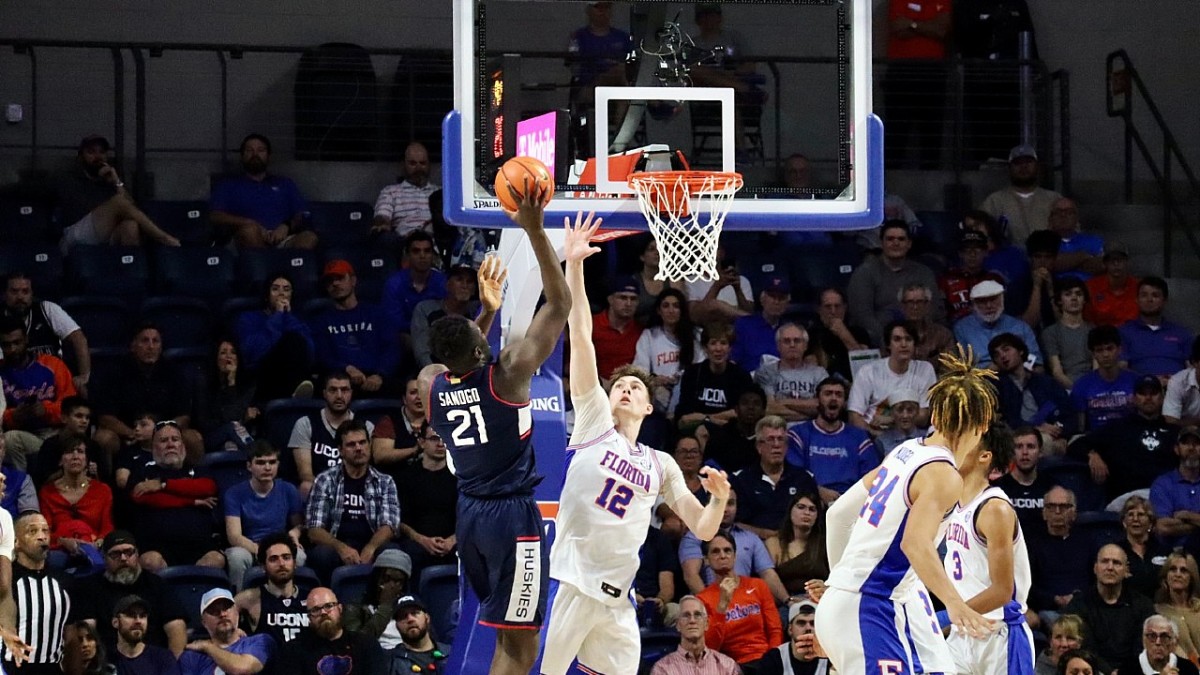 florida-gators-fall-hard-to-no-5-uconn-huskies-at-home-75-54-sports