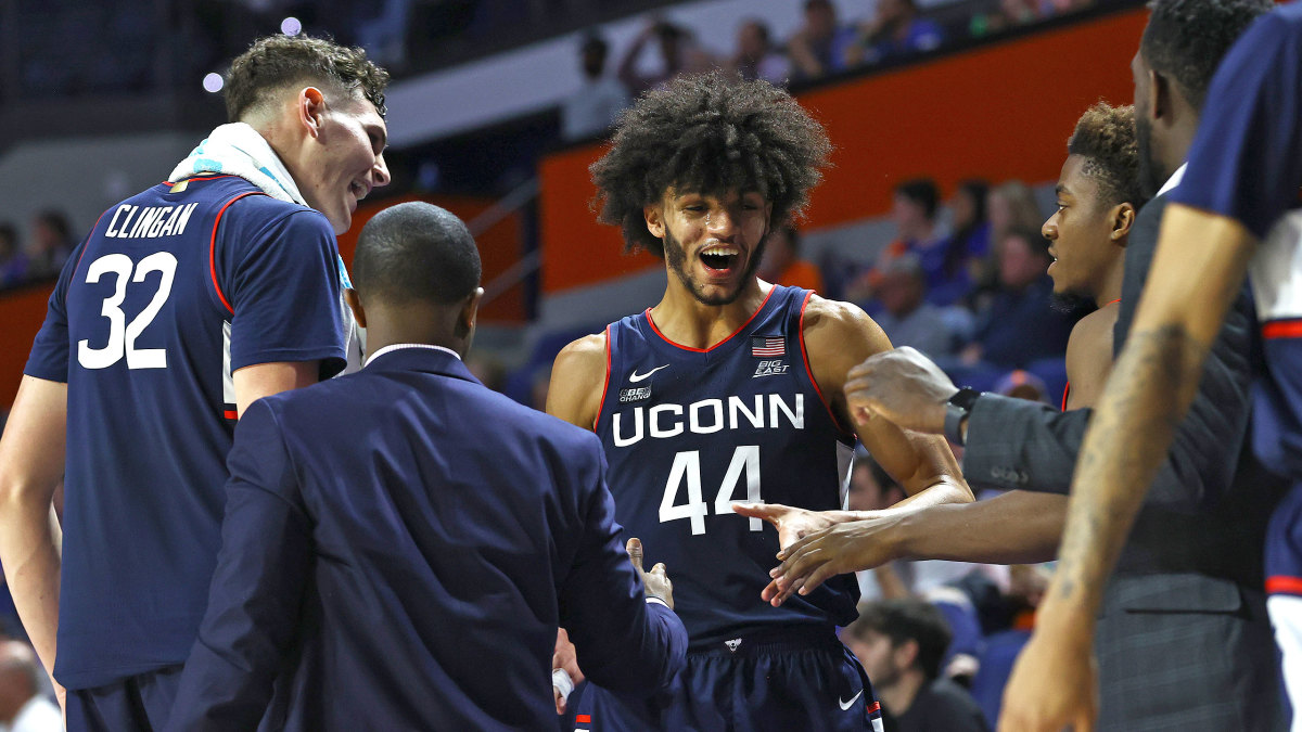 UConn Is Looking To Improve To 5-0 In NCAA Men's Basketball Tournament  National Title Games