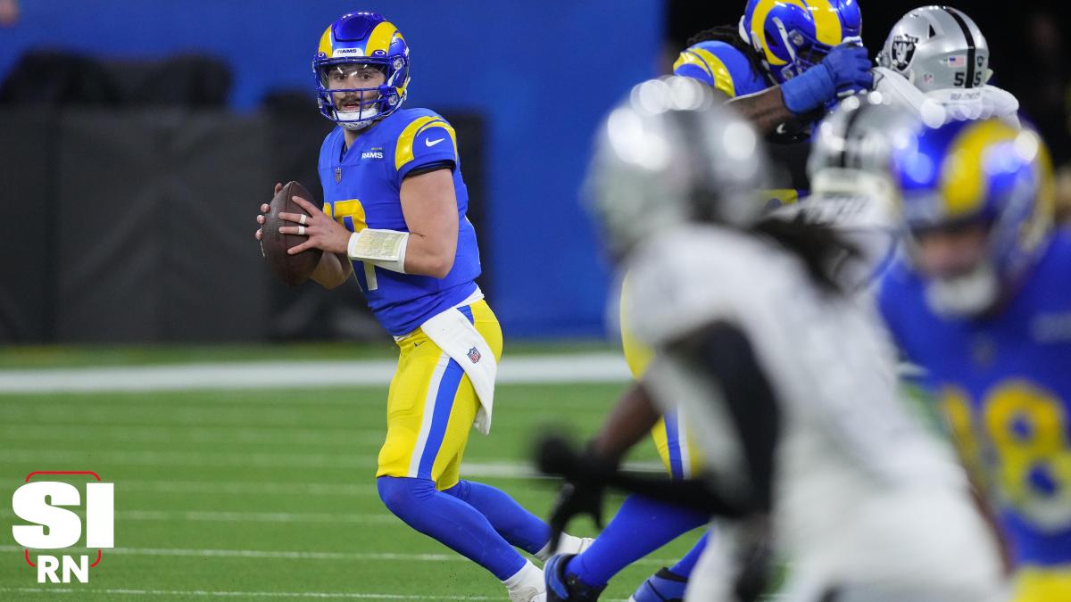 Rams' Baker Mayfield comes off bench, wins debut on 98-yard drive - ESPN