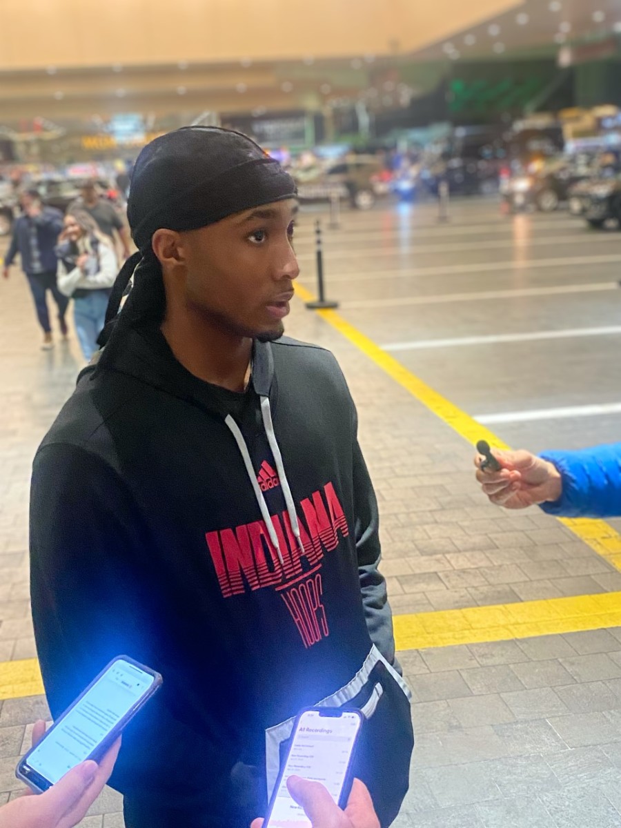 Tamar Bates addresses the media outside of the MGM Grand on Friday. The Hoosiers take on the Arizona Wildcats on Saturday at the MGM Grand Garden Arena.