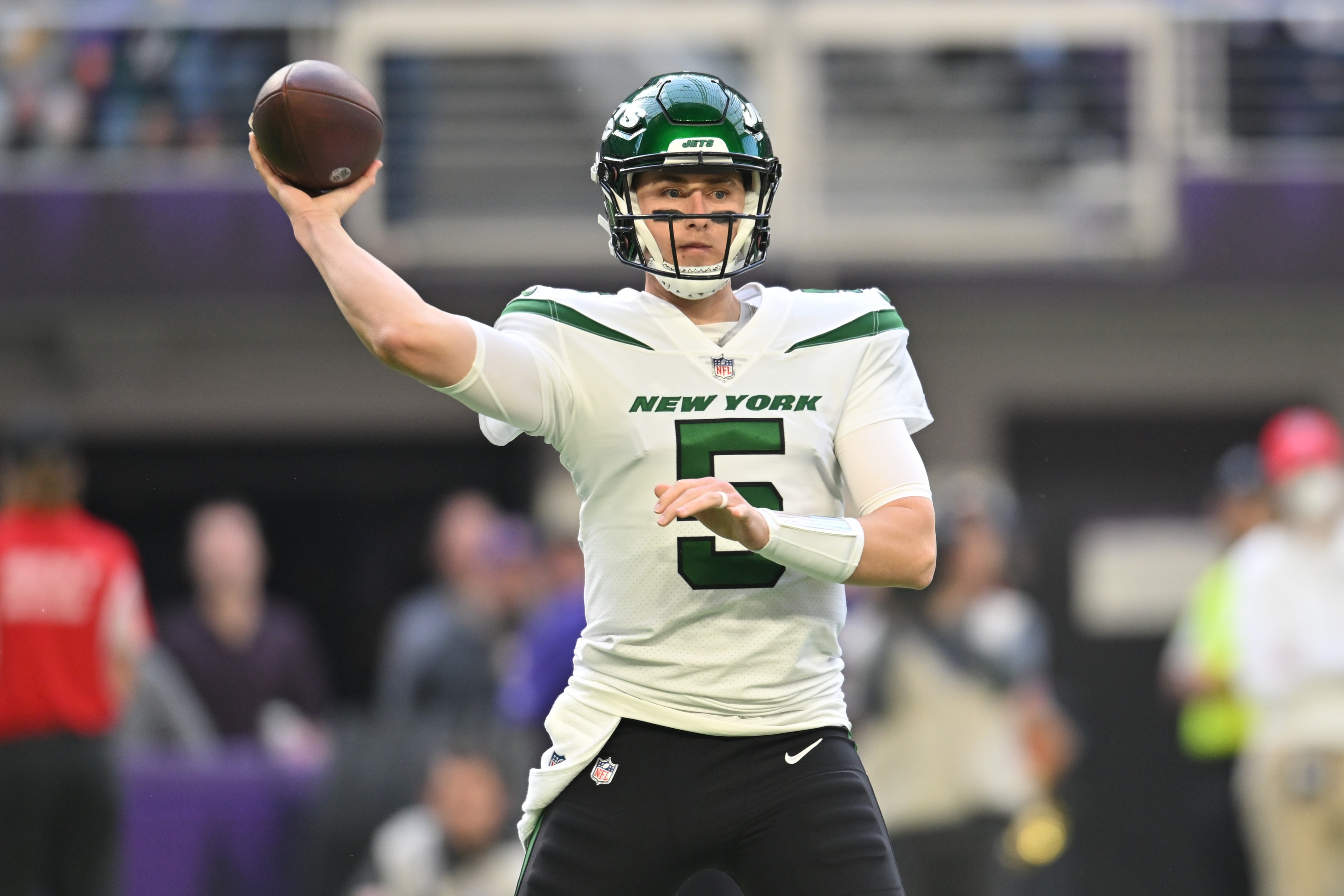 New York Jets Bracing For QB Mike White to Enter Free Agency After This  Season - Sports Illustrated New York Jets News, Analysis and More