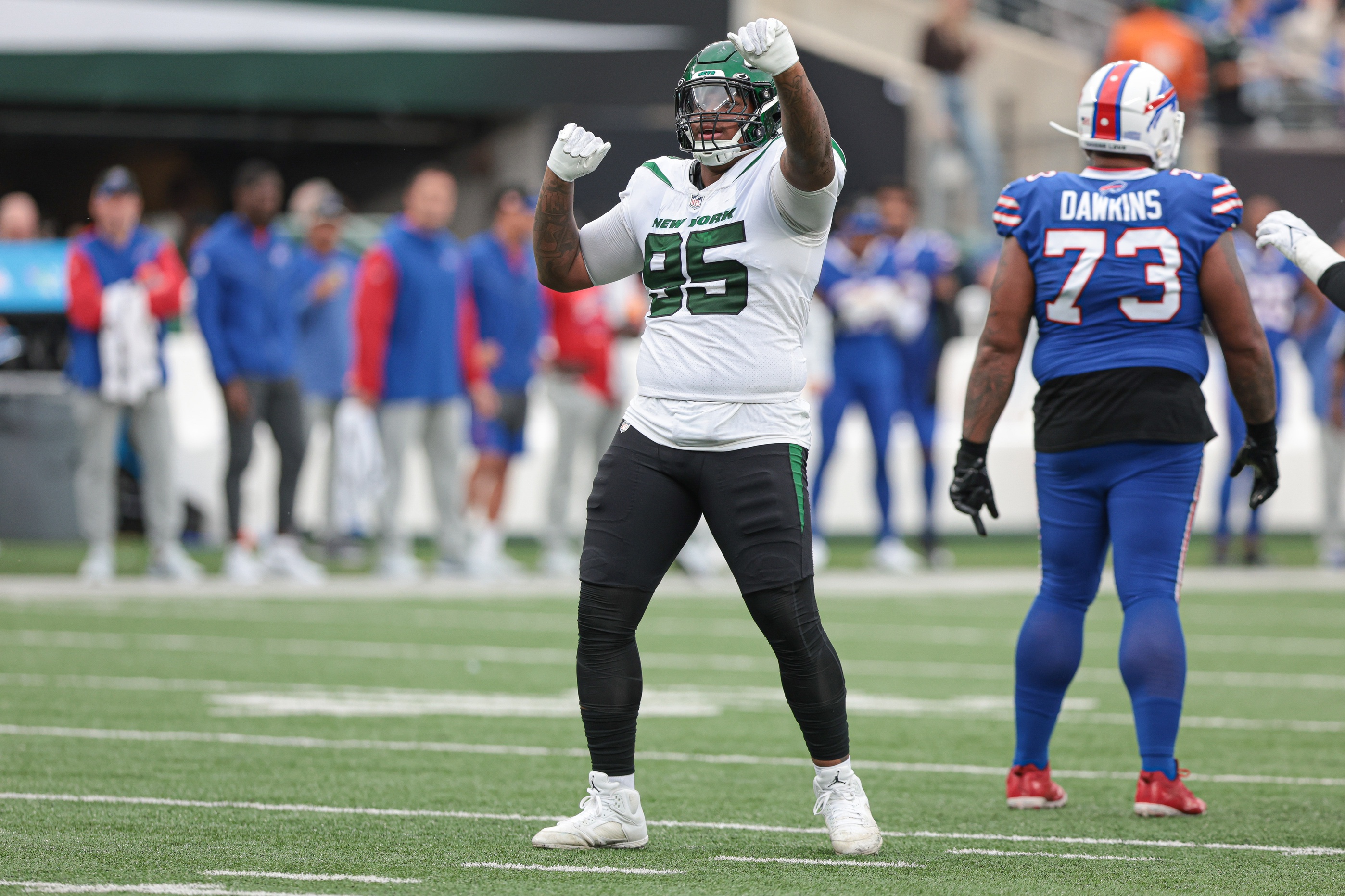 Jets' Quinnen Williams leaves Bills game with calf injury 