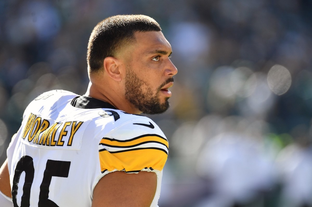 Pittsburgh Steelers DE Chris Wormley Leaves Ravens Game With Injury