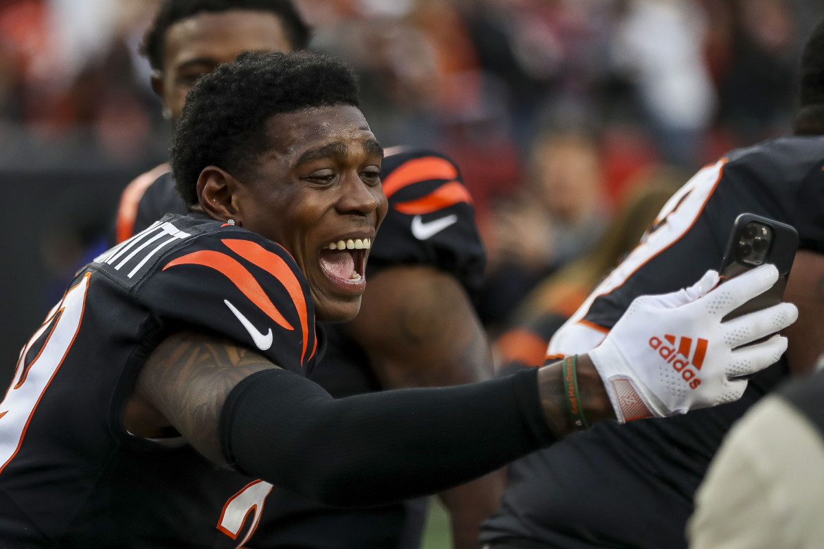 Watch: Cincinnati Bengals Cornerback Cam Taylor-Britt Stars On Bengals' Dub- Cam - Sports Illustrated Cincinnati Bengals News, Analysis and More