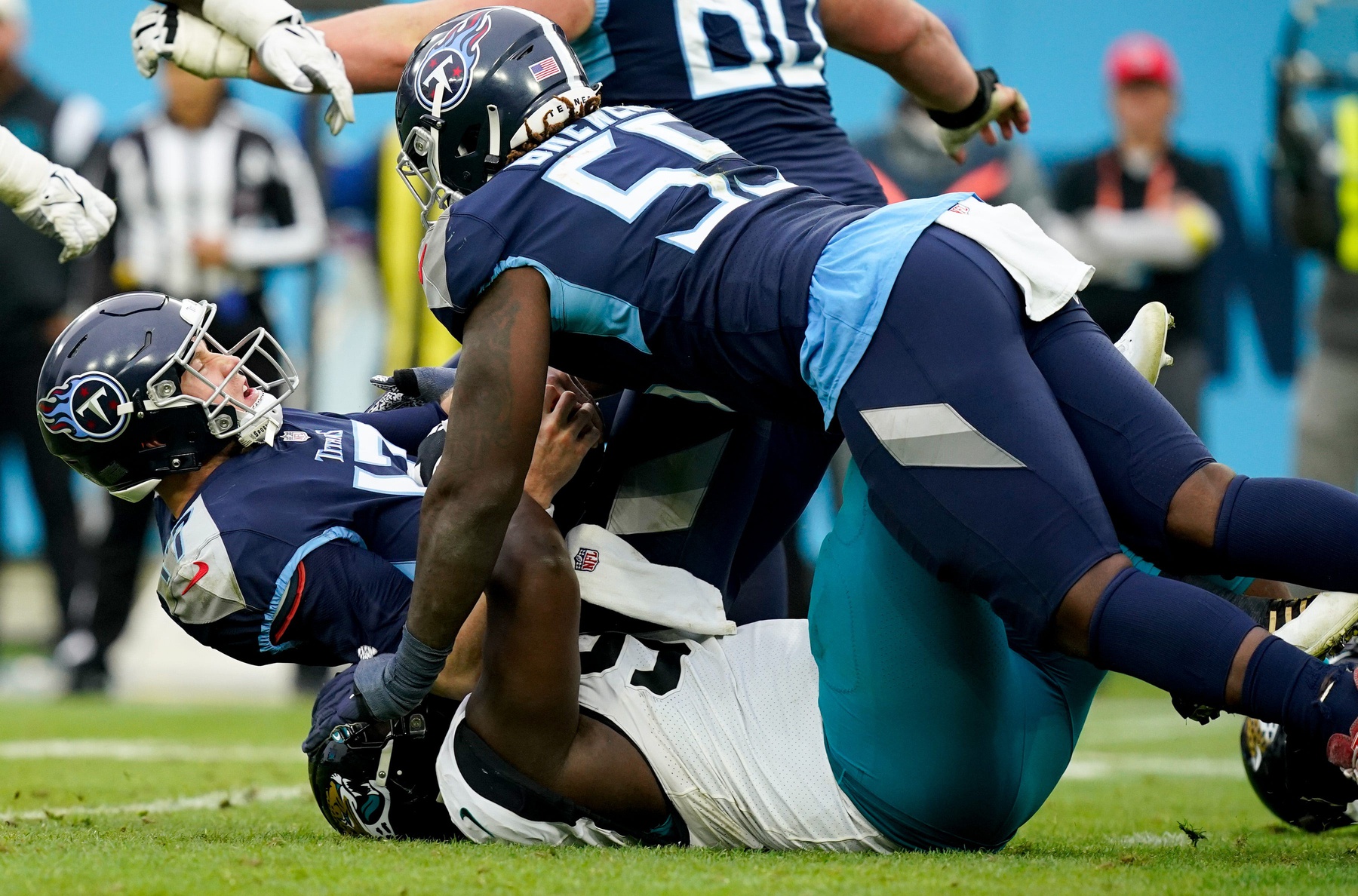 Should Tennessee Titans have gone for 2-point conversion vs. Bengals?