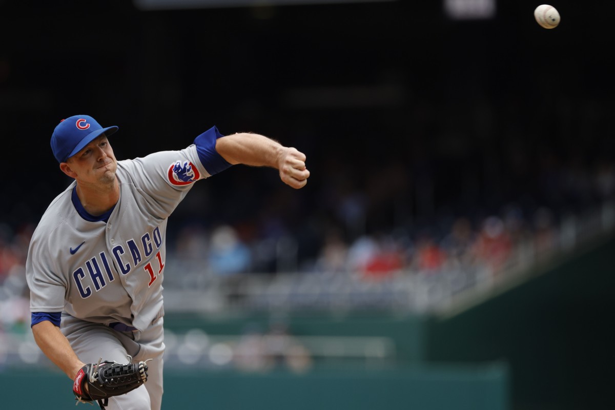 Blue Jays put pitchers Ryu and White on injured list to finalize